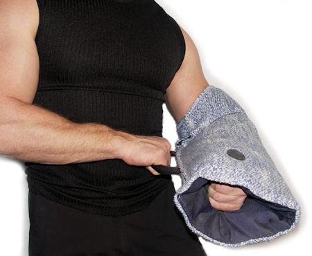 bite soft puppy sleeve