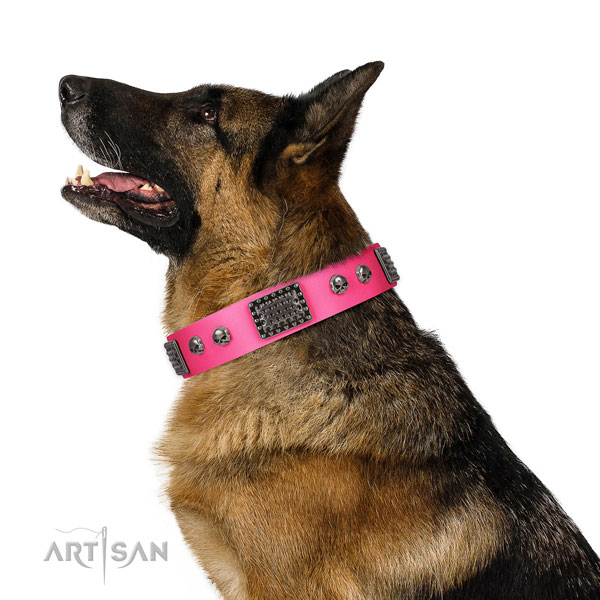 Easy adjustable full grain natural leather collar for your stylish four-legged friend