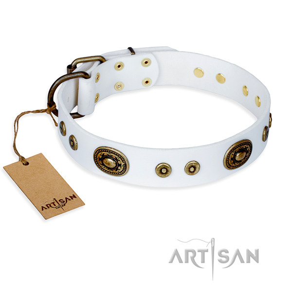 Natural genuine leather dog collar made of high quality material with strong traditional buckle