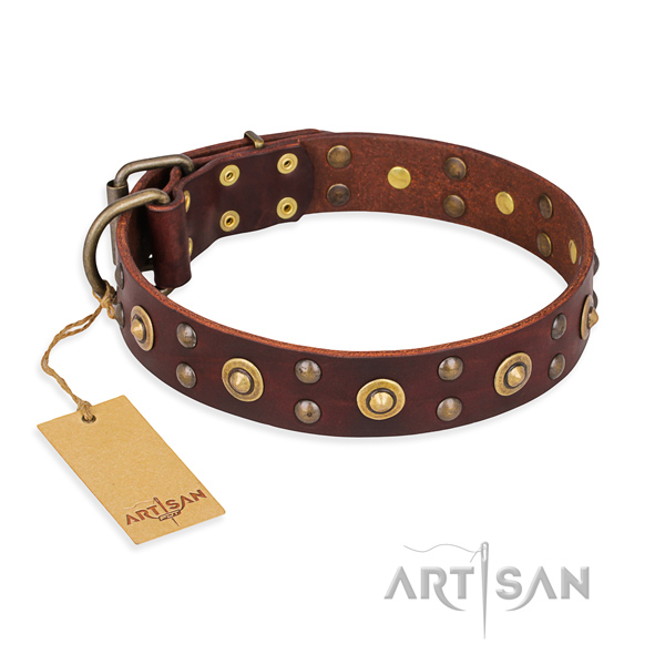 Stylish design genuine leather dog collar with reliable hardware