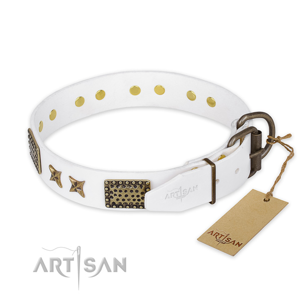 Rust-proof traditional buckle on full grain genuine leather collar for your lovely doggie