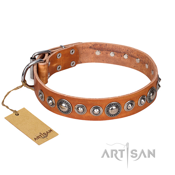 Full grain genuine leather dog collar made of best quality material with strong fittings