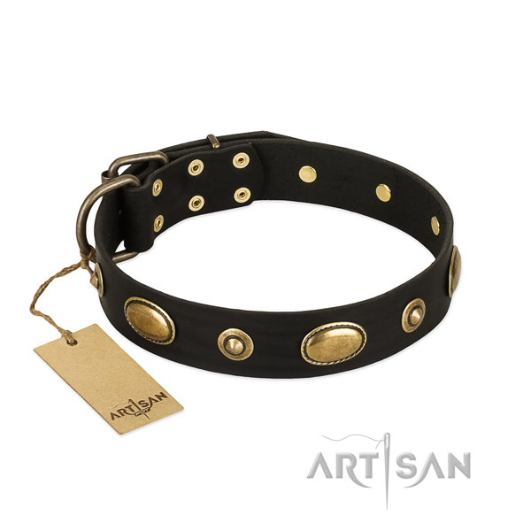 Stylish design full grain genuine leather collar for your dog