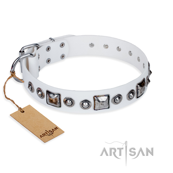 Full grain leather dog collar made of soft to touch material with rust-proof traditional buckle